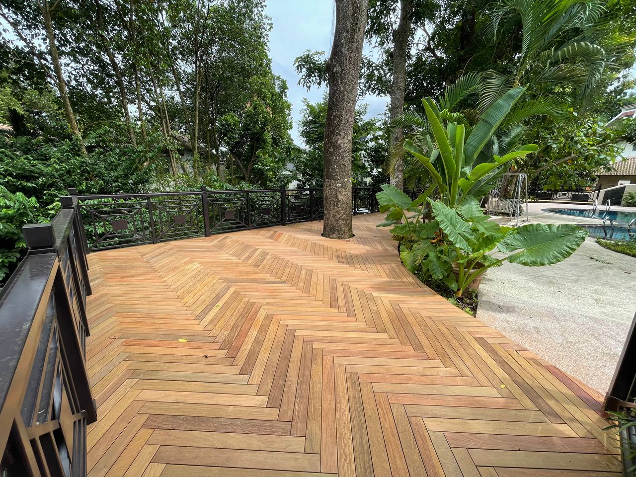 Ipe Solid Wood 1