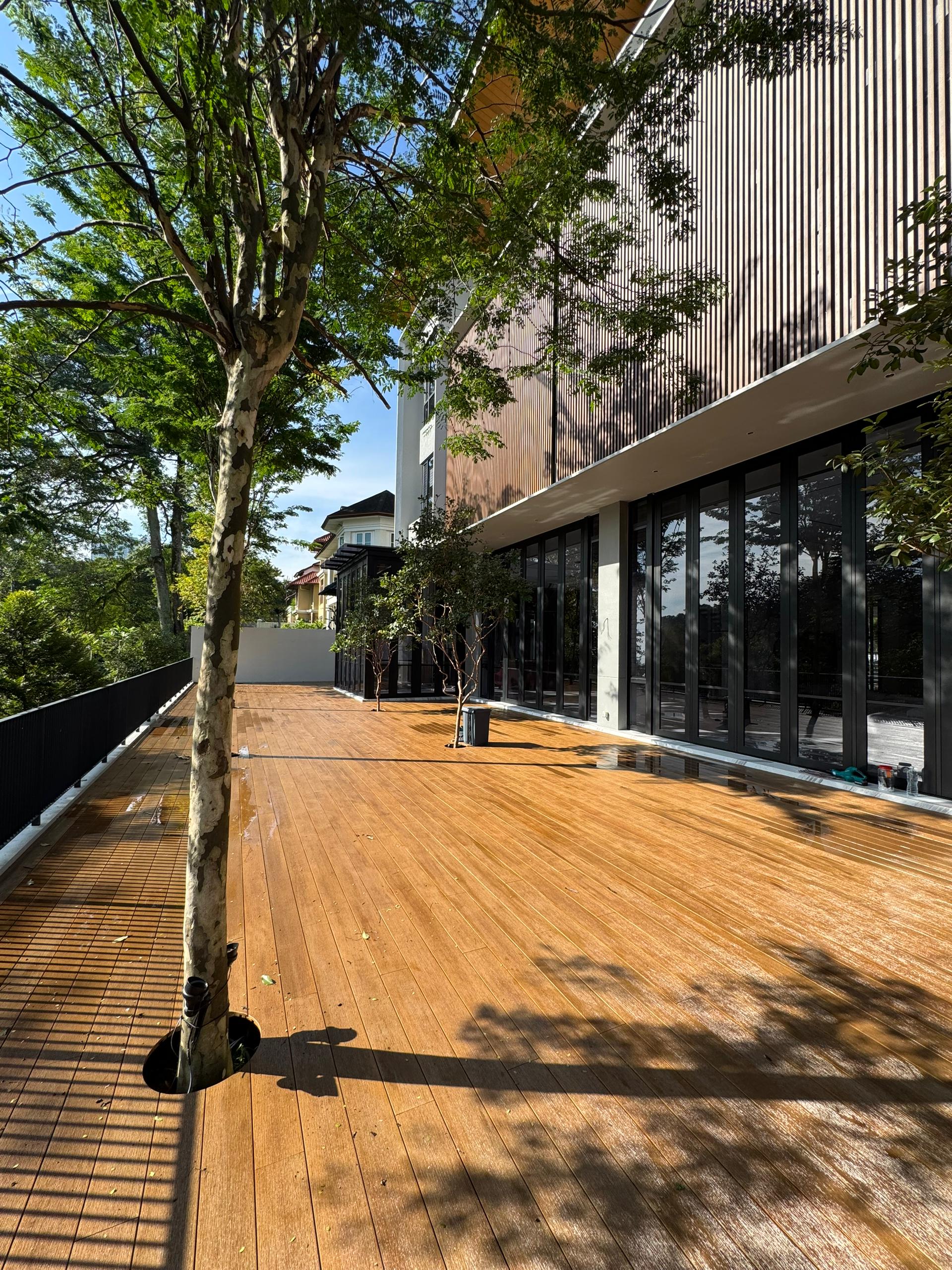 EcoRe Decking Photo 1