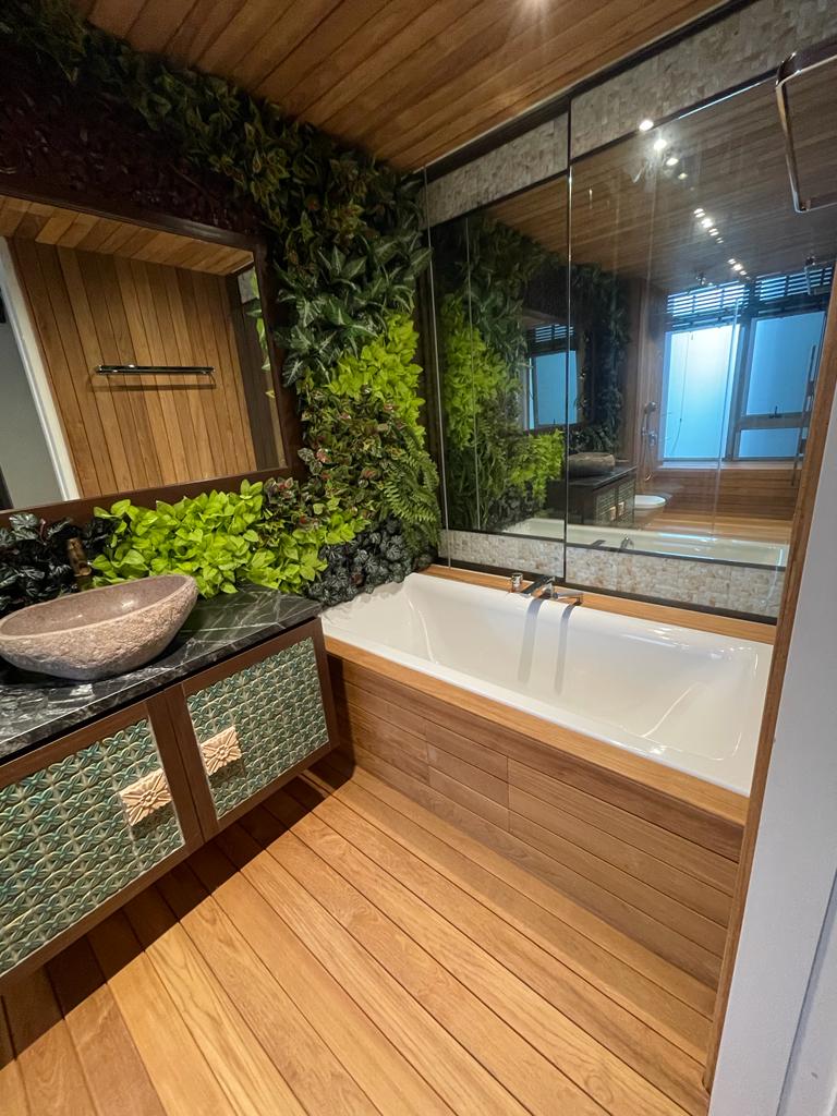 Teak toilet 2